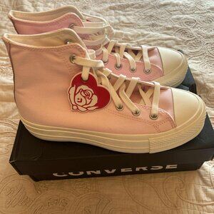 NIB Converse All-Star high top platform canvas sneakers - special edition